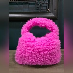 Molo Moni bag in Shocking Pink 11x8